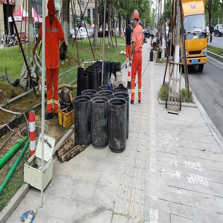 新青管道短管置换修复